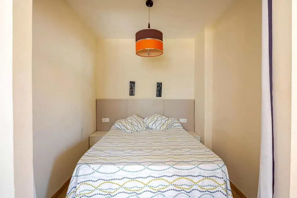 Apartment Perfect Location, Beach 50 M Away And Pool Benalmadena Spain