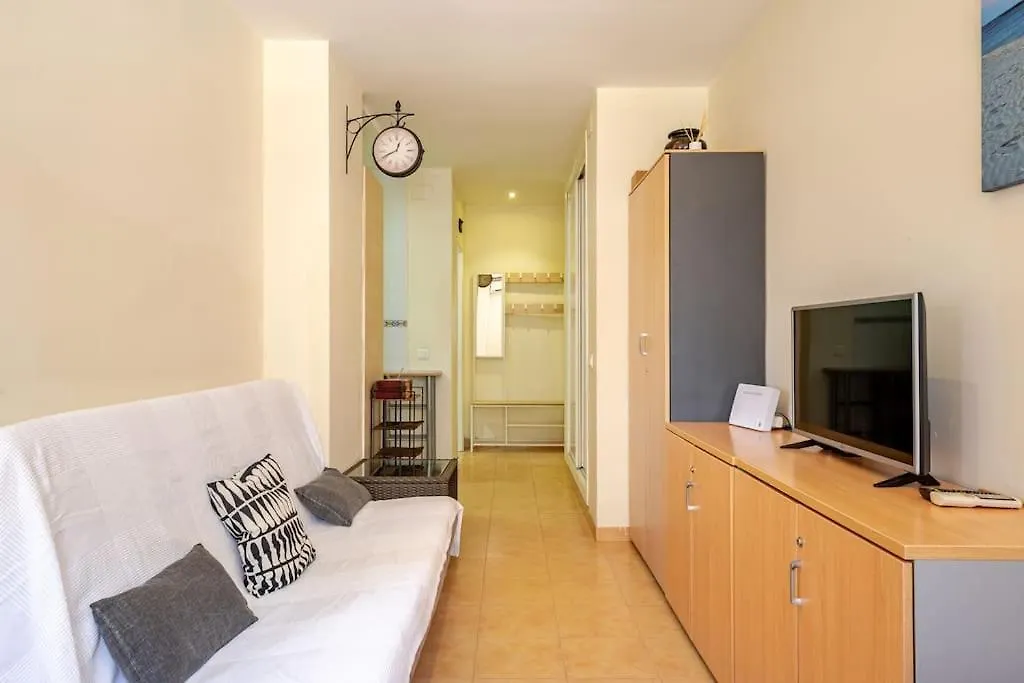 Perfect Location, Beach 50 M Away And Pool Benalmadena 0*,  Spain